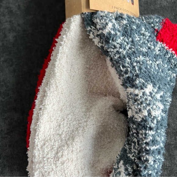 NWT Rae Dunn Cozy Christmas Socks 3-Pack - Picture 8 of 10